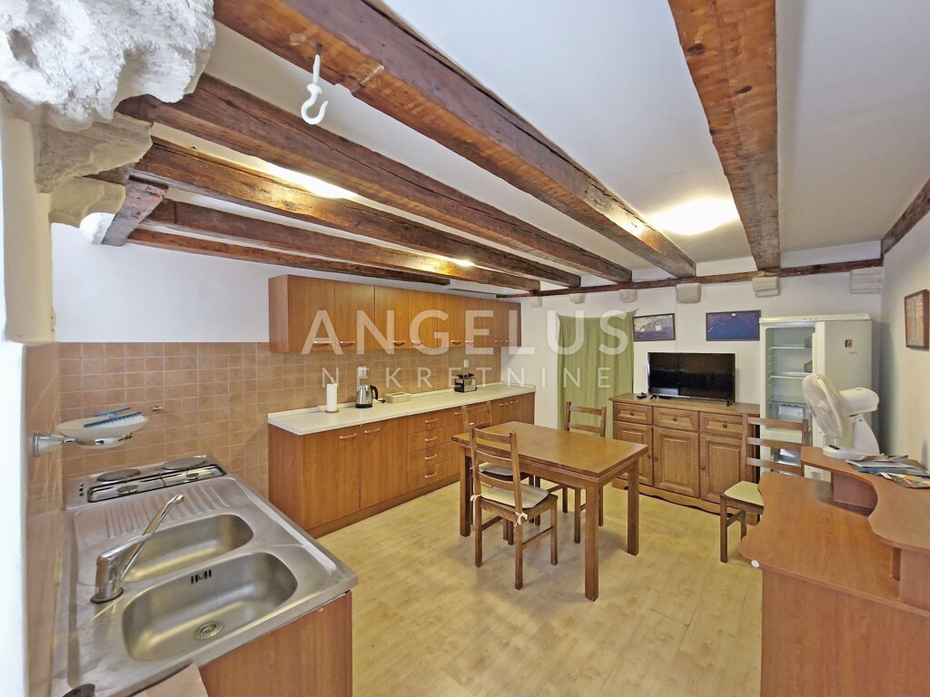 Image 6336068 - 8