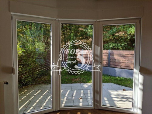 Thumbnail 6336122 - 3