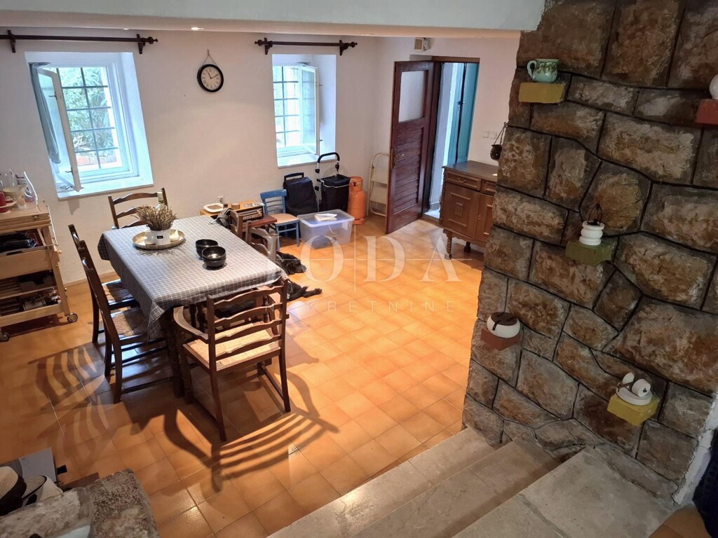 Image 6336153 - 9