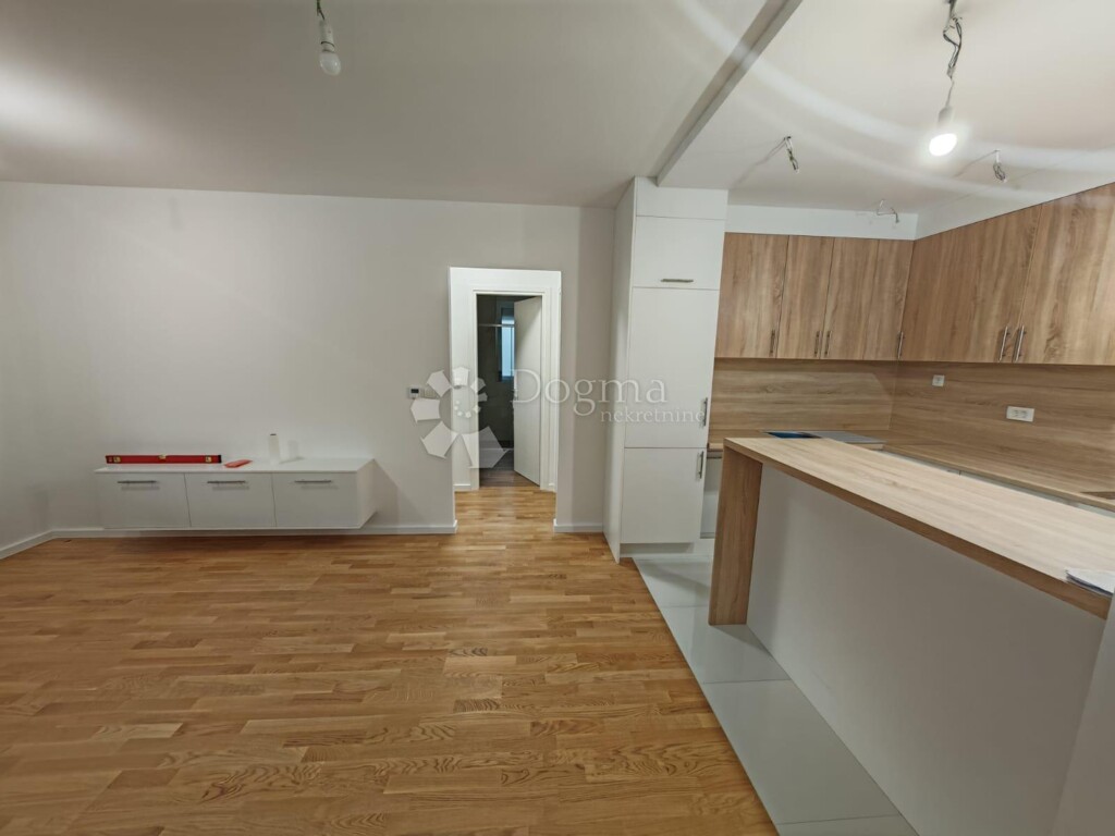 Image 6336205 - 2