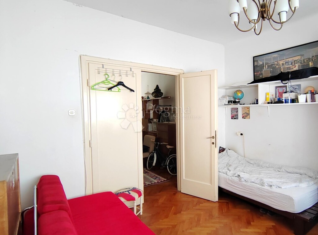 Image 6336215 - 8