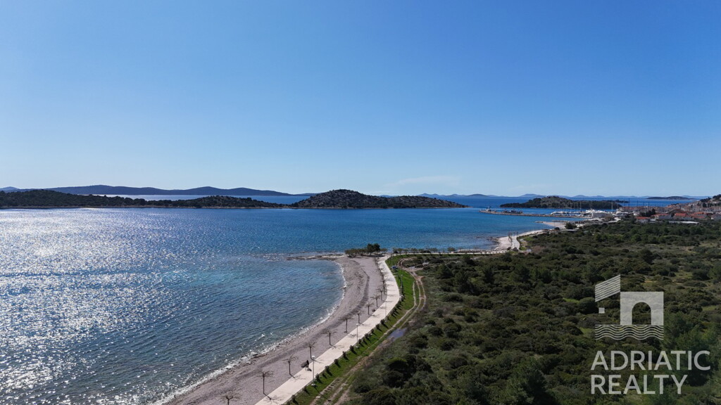 Image 6336341 - 11