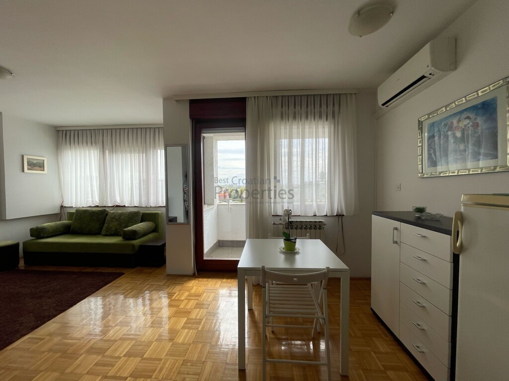 Image 6336423 - 2