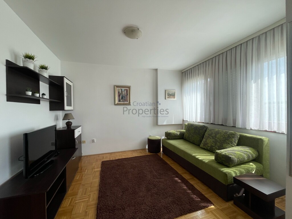 Image 6336423 - 1