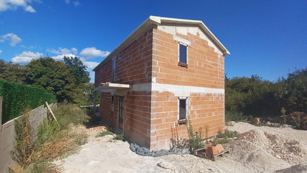 Image 6336430 - 11