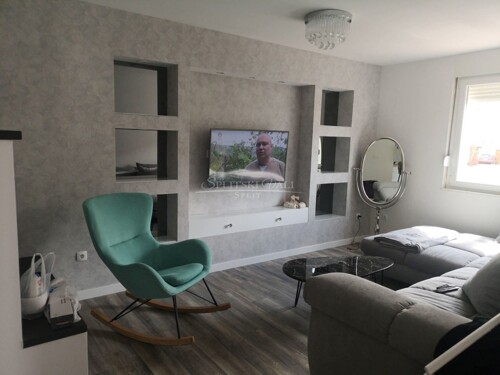 Thumbnail 6336446 - 4