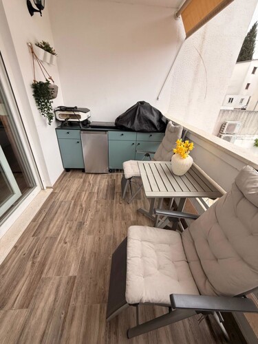 Thumbnail 6336446 - 11