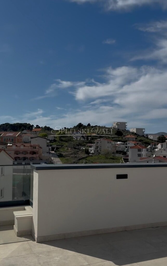 Image 6336447 - 9
