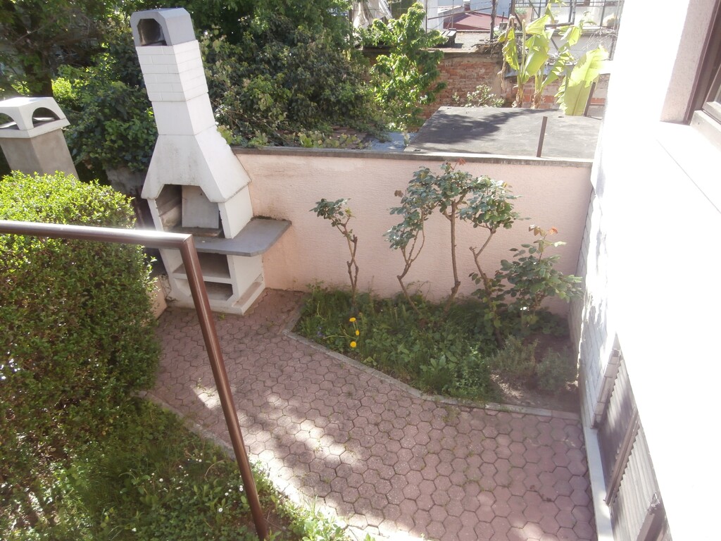 Image 6336547 - 7