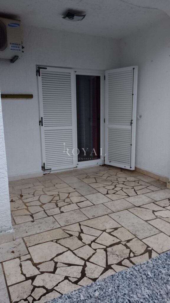 Image 6336626 - 6