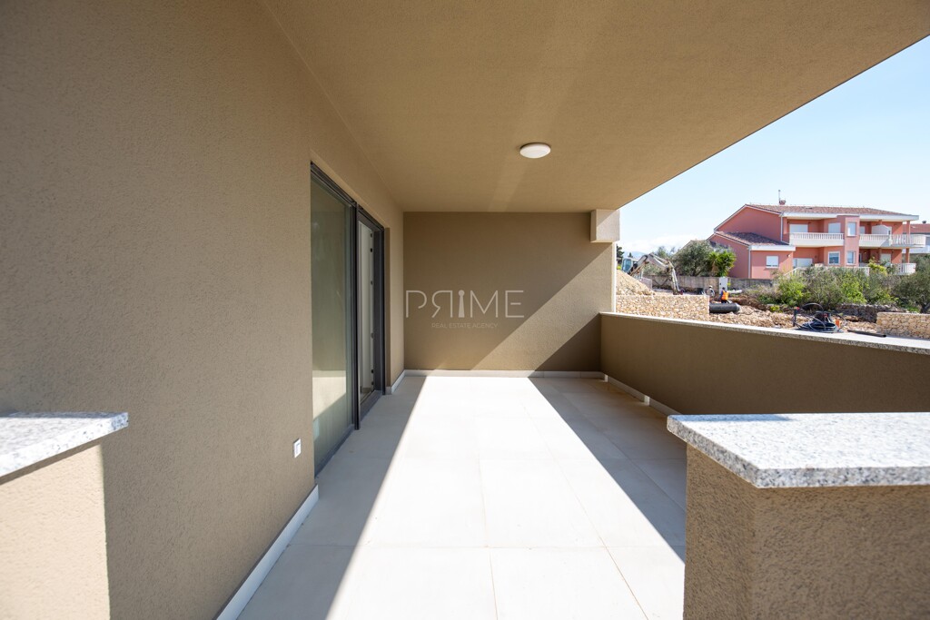 Image 6336628 - 14
