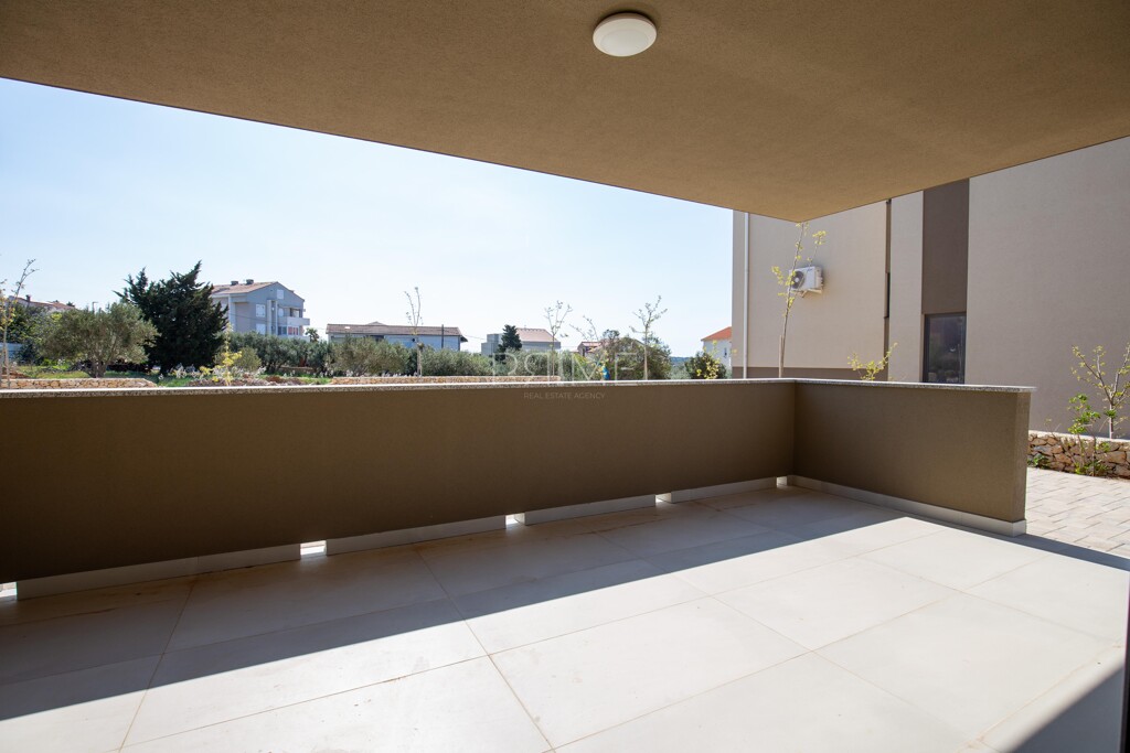 Image 6336628 - 12