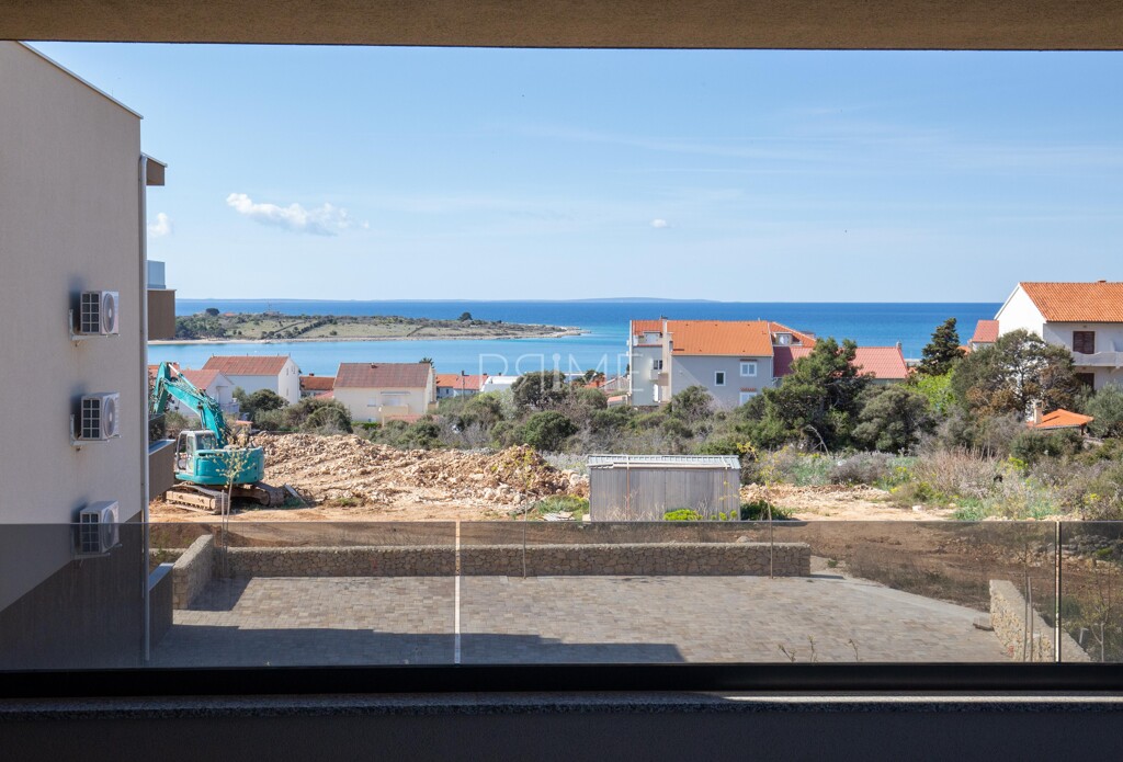 Image 6336628 - 15