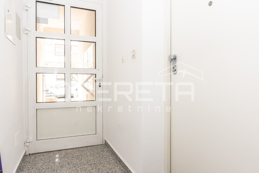 Image 6336633 - 13