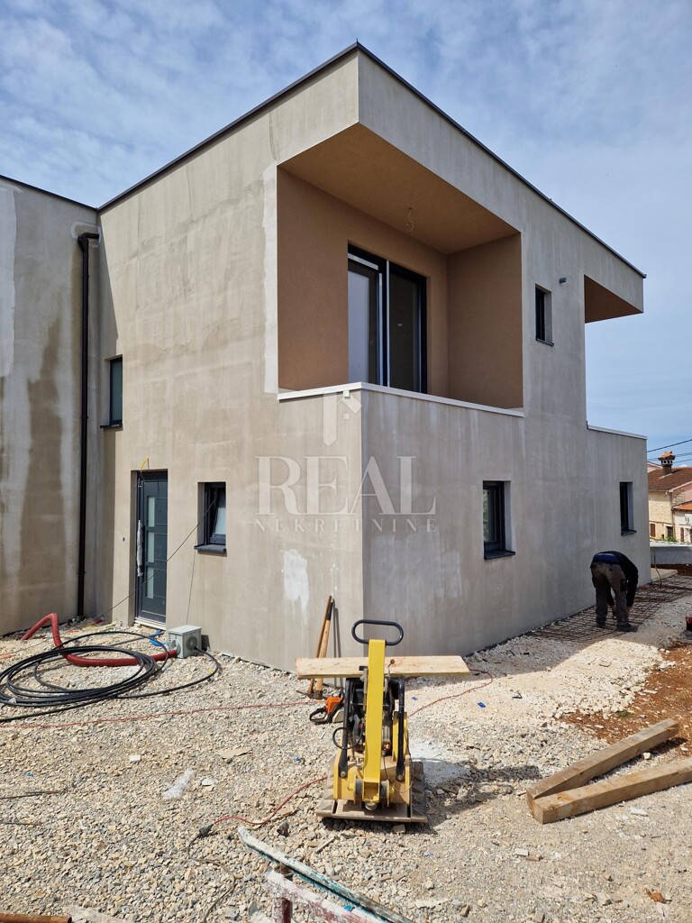 Image 6336650 - 1