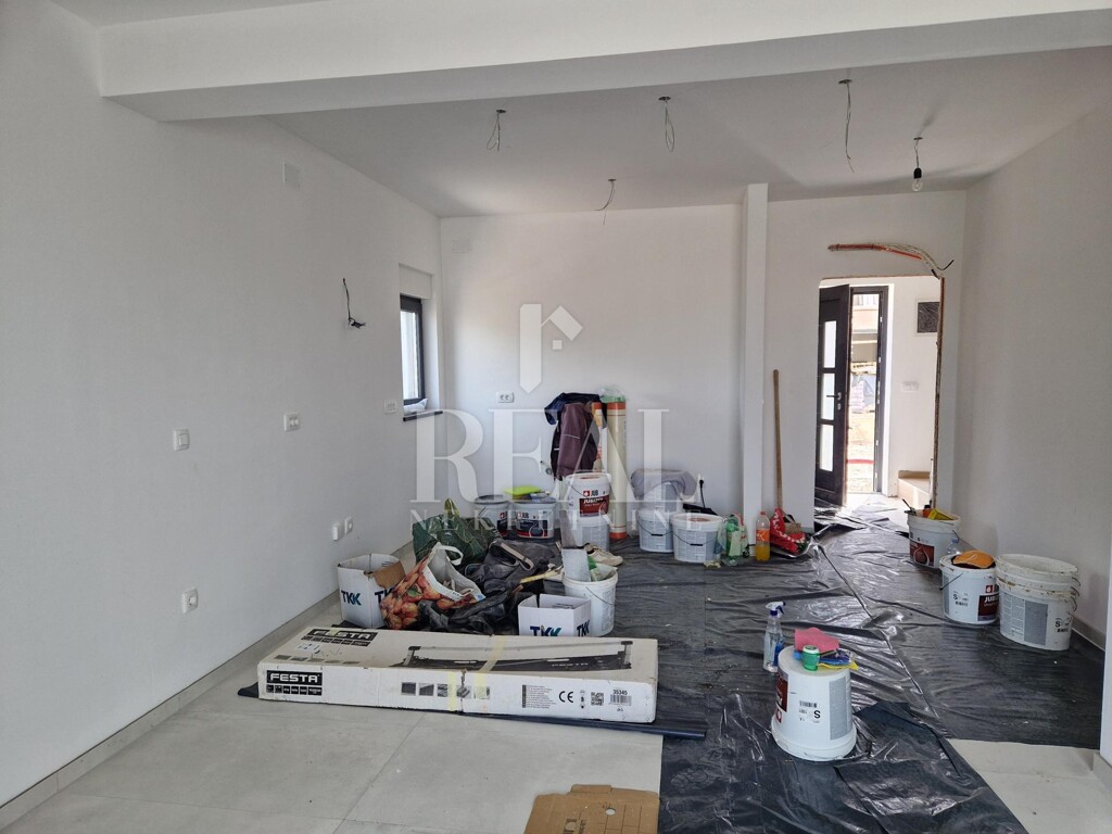 Image 6336650 - 5