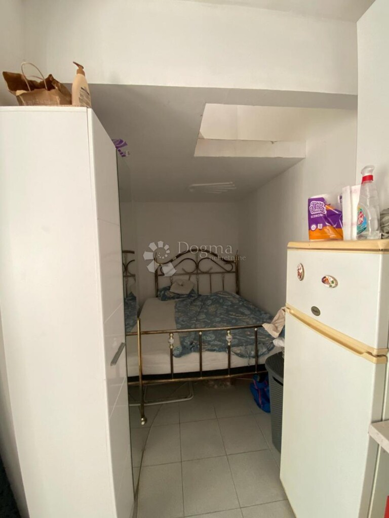 Image 6336946 - 8