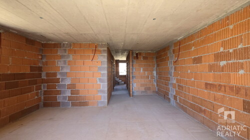 Thumbnail 6337067 - 9