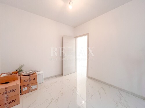 Thumbnail 6337070 - 8