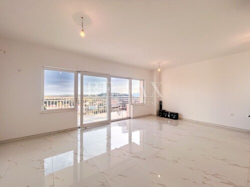 Thumbnail 6337070 - 6