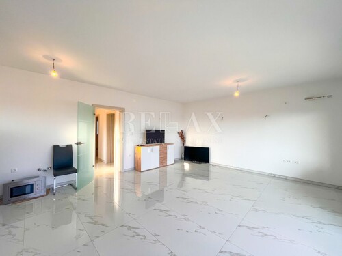 Thumbnail 6337070 - 4