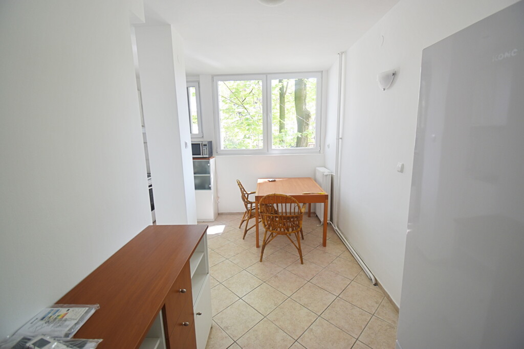 Image 6337083 - 8