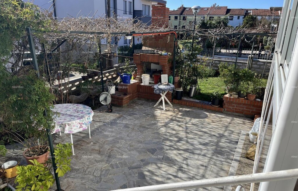 Image 6337306 - 8