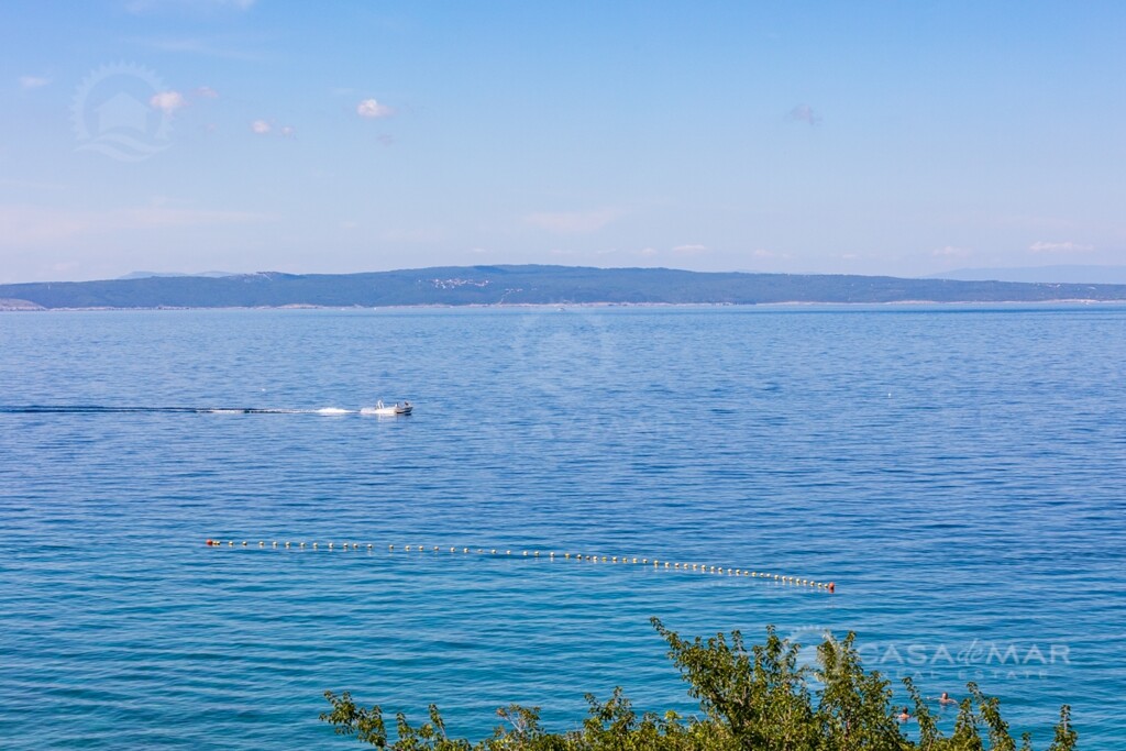 Image 6337345 - 6