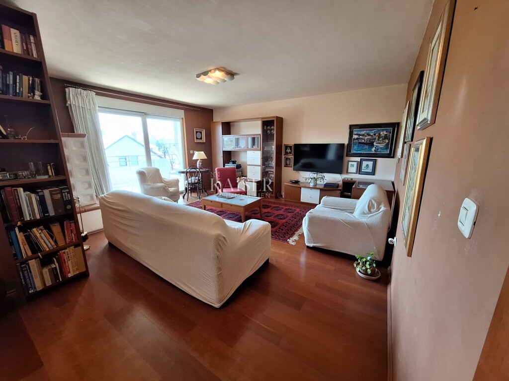 Image 6337371 - 3