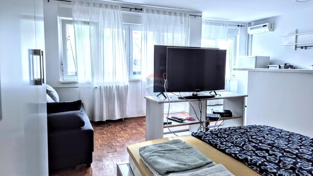 Image 6337383 - 4