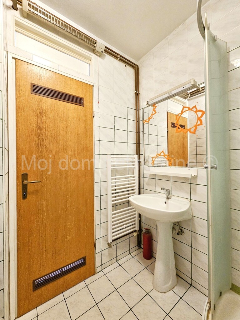 Image 6337398 - 5