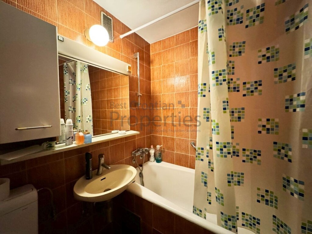 Image 6337405 - 9