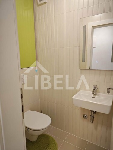 Thumbnail 6337409 - 10