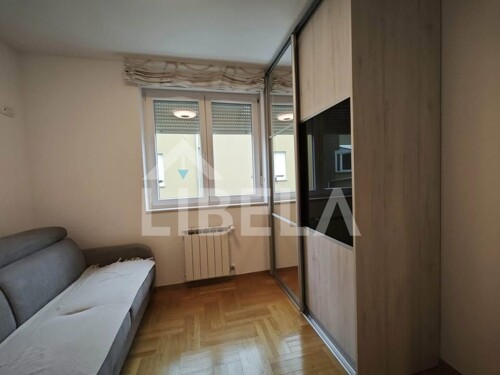 Thumbnail 6337409 - 5