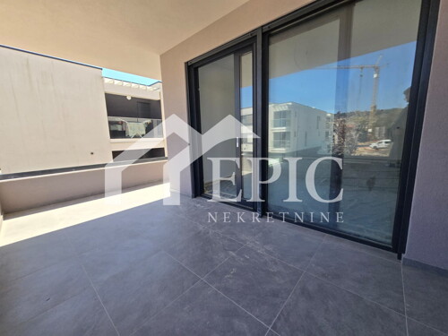 Thumbnail 6337568 - 4