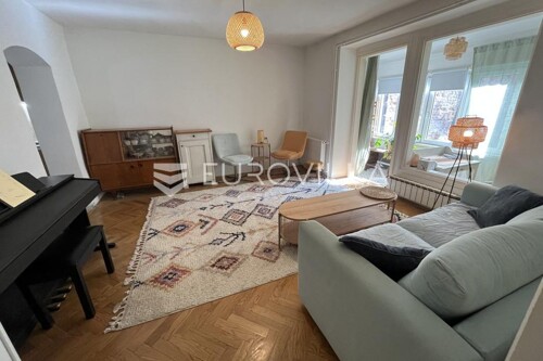 Zagreb, Centar, uređeni stan 62 m2 + tavan 69 m2 + vrt
