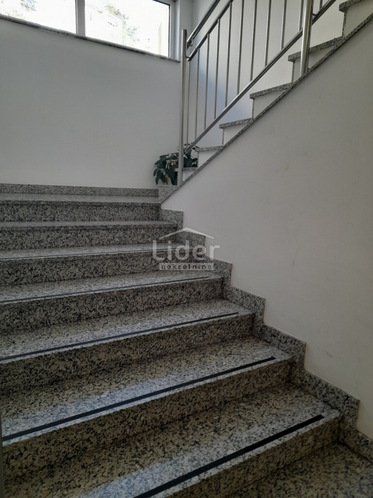 Image 6337964 - 18