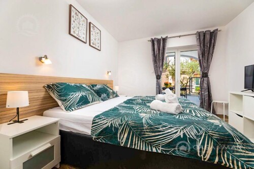 Thumbnail 6338002 - 7