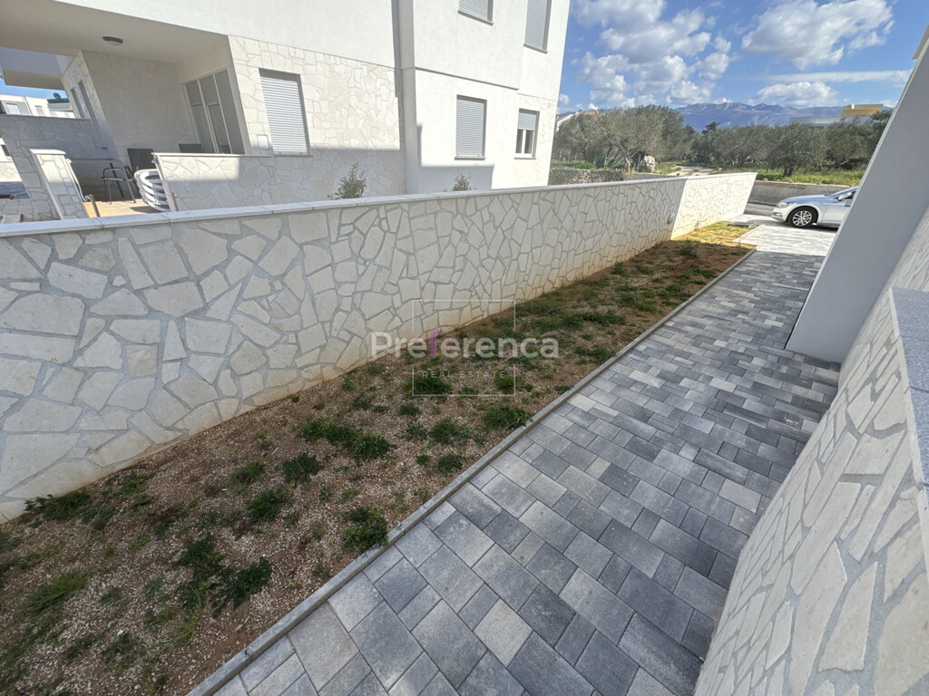 Image 6338044 - 17