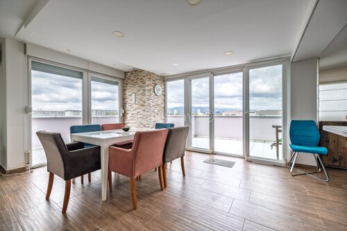 Thumbnail 6338045 - 4