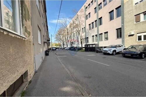 Thumbnail 6338057 - 14