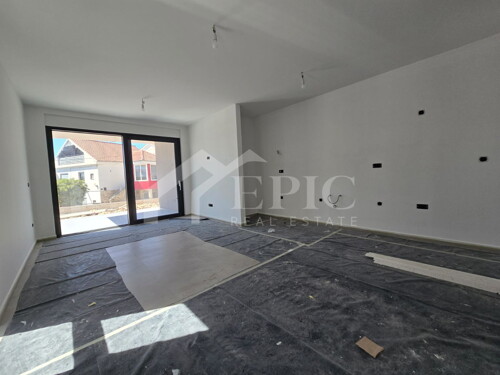 Thumbnail 6338092 - 9