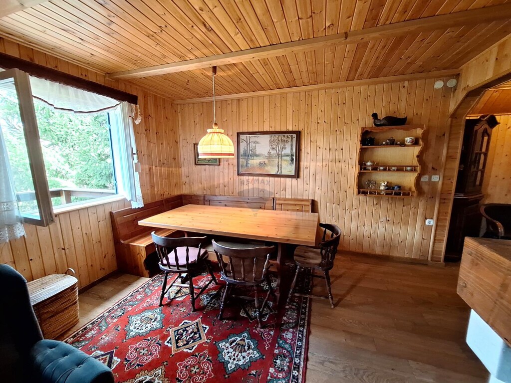 Image 6338112 - 7