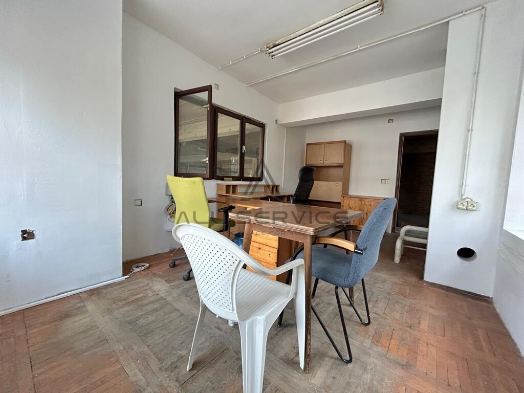 Image 6338230 - 6