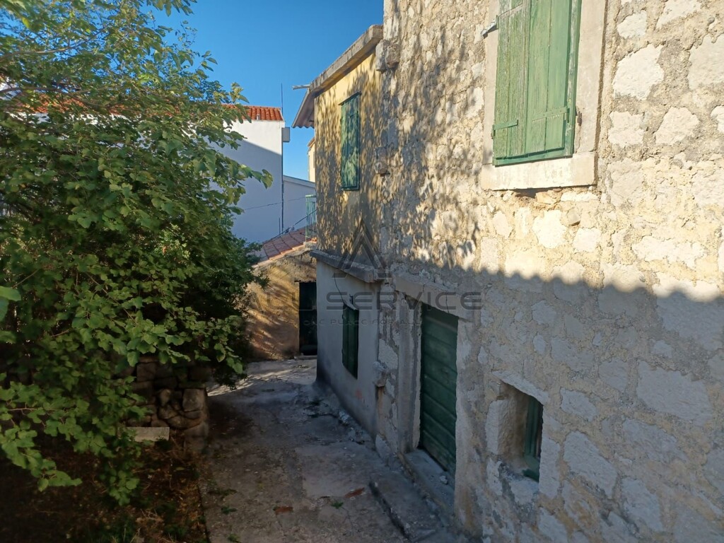 Image 6338311 - 11