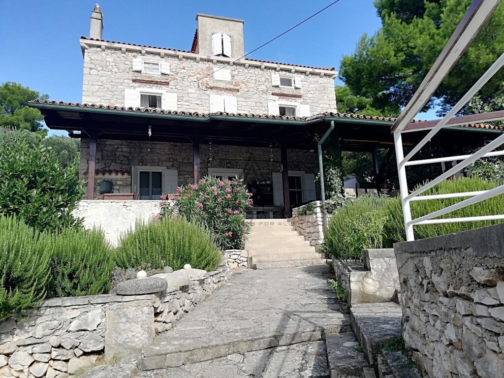 Image 6338400 - 13