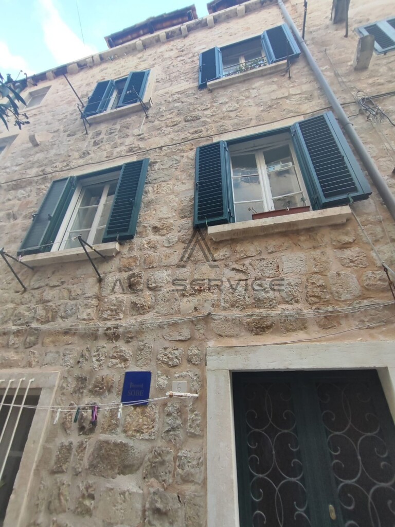 Image 6338404 - 1