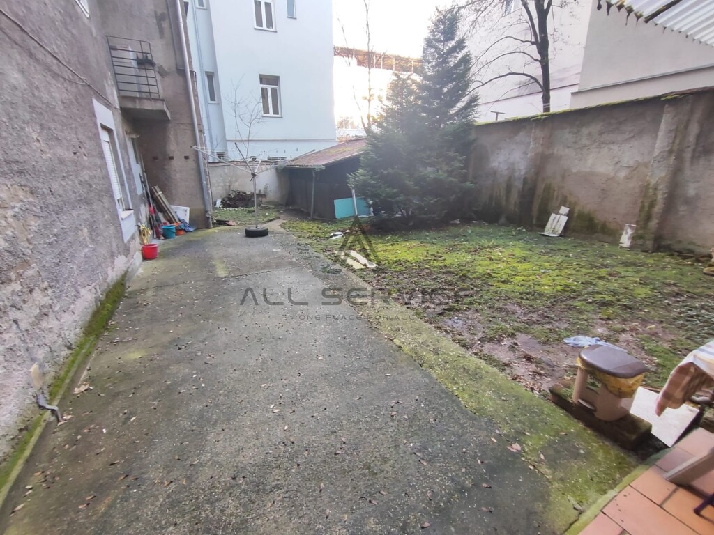 Image 6338411 - 7