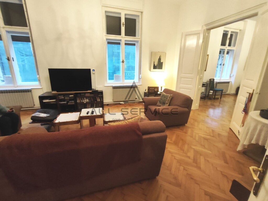Image 6338426 - 1