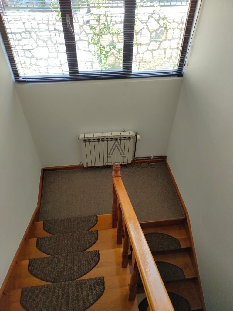 Image 6338437 - 19